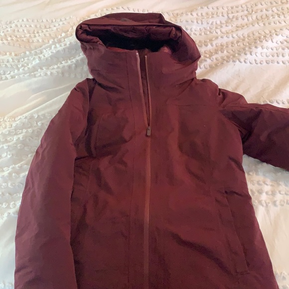 Lululemon down snow jacket - Picture 1 of 3